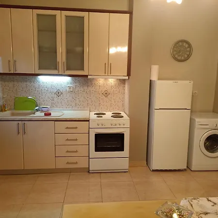 πλατεια-platia Σπίτι διακοπών Άγιος Νικόλαος