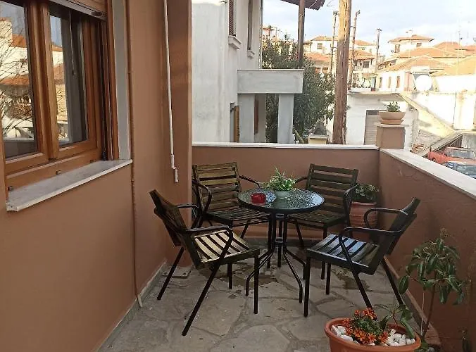 πλατεια-platia Айос-Николаос