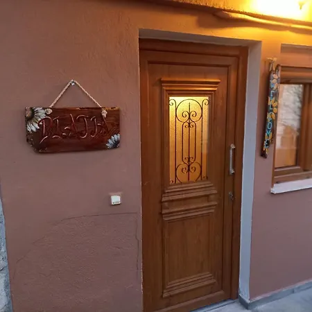 πλατεια-platia Holiday home *